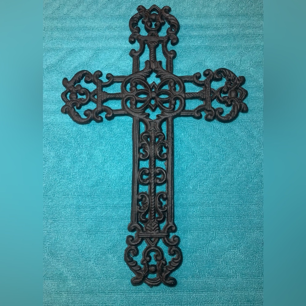 Cast Iron Rustic Cross